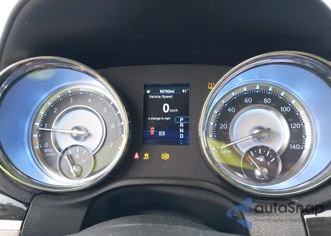 2013 Chrysler 300 Motown из США, поврежденный, VIN 2C3CCAAG1DH630475